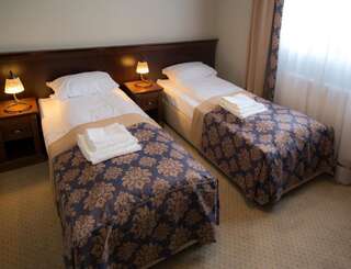 Отель Hotel Imperial Residence Сандомир Двухместный номер с 2 отдельными кроватями-2